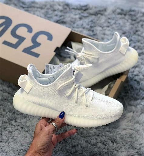 schoenen adidas yeezy|yeezy shoes adidas.